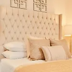 King Deluxe Large Balcony& Free Parking! *