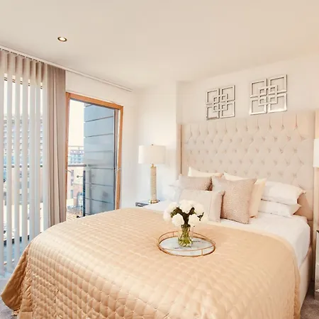 King Deluxe Large Balcony& Free Parking! Apartamento Leeds (West Yorkshire)