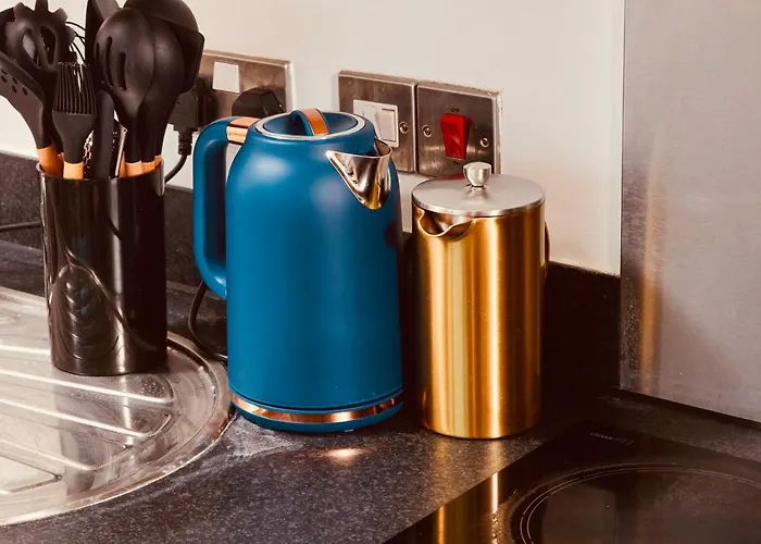 Apartment King Deluxe Large Balcony& Free Parking! Leeds (West Yorkshire)