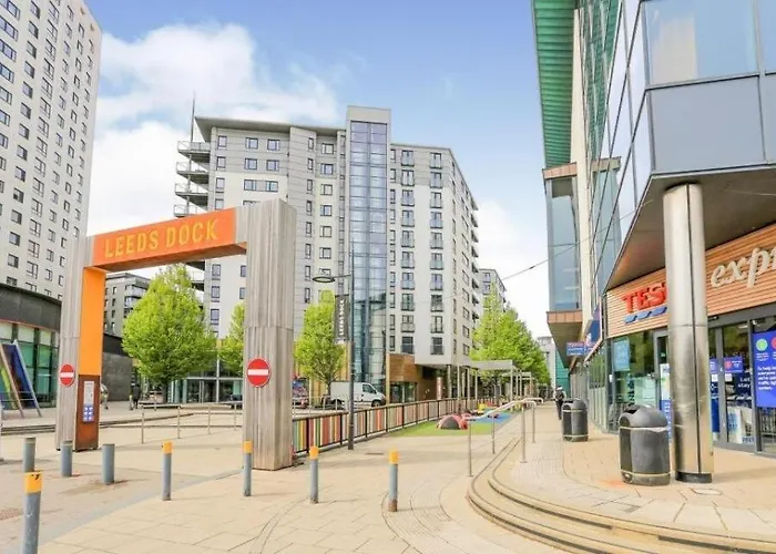 Apartment King Deluxe Large Balcony& Free Parking! Leeds (West Yorkshire)